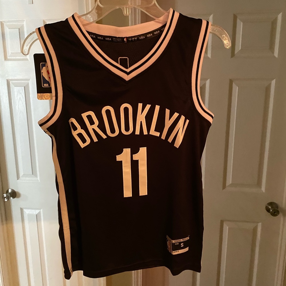 Kyrie Irving Brooklyn Nets NBA jersey Youth small